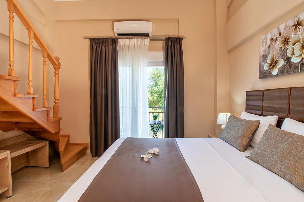 Valery Apartments Pefkochori Extérieur photo